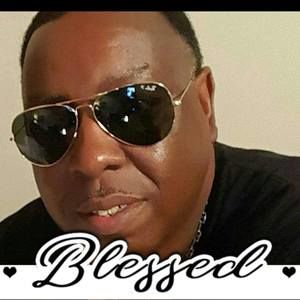 Meet your Posher, Ronald